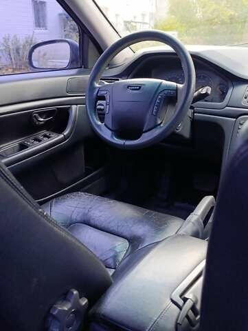 Серый Вольво С80, объемом двигателя 2.92 л и пробегом 406 тыс. км за 5000 $, фото 21 на Automoto.ua