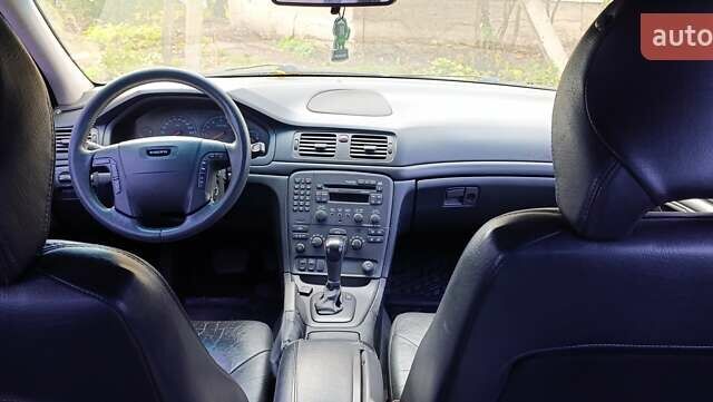 Серый Вольво С80, объемом двигателя 2.92 л и пробегом 406 тыс. км за 5000 $, фото 9 на Automoto.ua