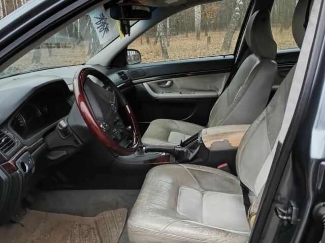 Сірий Вольво S80, об'ємом двигуна 2.4 л та пробігом 3 тис. км за 2500 $, фото 5 на Automoto.ua