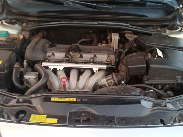 Серый Вольво С80, объемом двигателя 2.4 л и пробегом 200 тыс. км за 5000 $, фото 7 на Automoto.ua