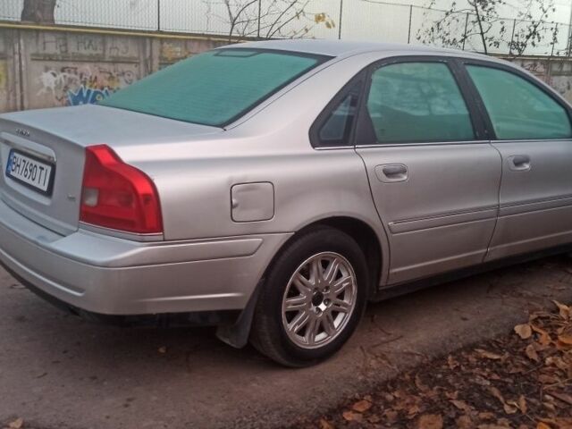 Серый Вольво С80, объемом двигателя 2.4 л и пробегом 200 тыс. км за 5000 $, фото 2 на Automoto.ua