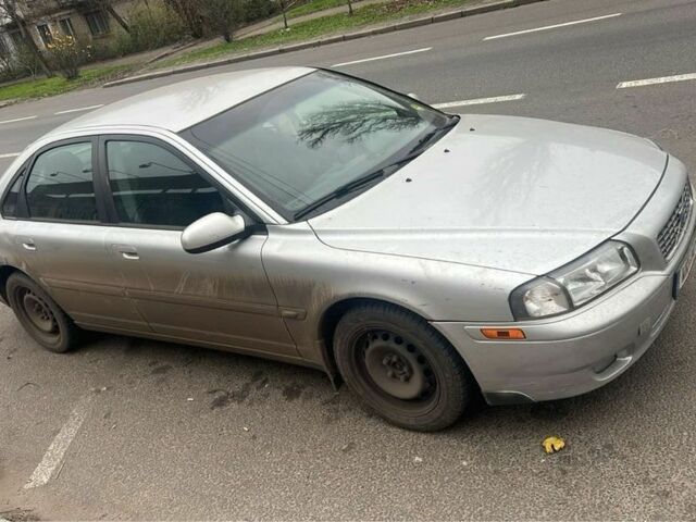 Сірий Вольво S80, об'ємом двигуна 0 л та пробігом 300 тис. км за 1424 $, фото 1 на Automoto.ua