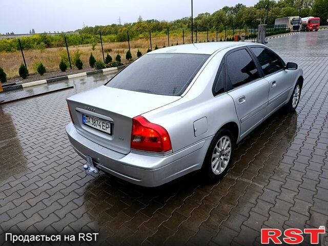 Серый Вольво С80, объемом двигателя 2.4 л и пробегом 250 тыс. км за 3800 $, фото 1 на Automoto.ua