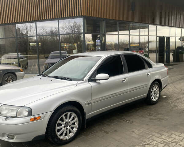 Вольво С80 2004 в Желтых Водах на Automoto.ua Серый Вольво С80, объемом двигателя 2.4 л и пробегом 360 тыс. км за 5200 $, фото 2 на Automoto.ua