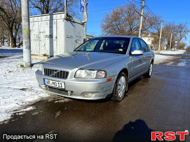 Сірий Вольво S80, об'ємом двигуна 2.4 л та пробігом 250 тис. км за 2500 $, фото 2 на Automoto.ua