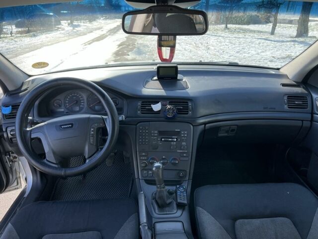 Сірий Вольво S80, об'ємом двигуна 2.4 л та пробігом 200 тис. км за 2500 $, фото 6 на Automoto.ua