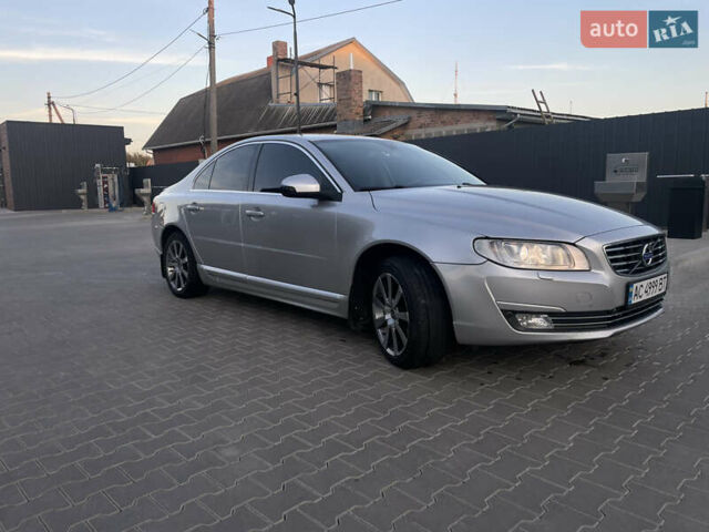 Серый Вольво С80, объемом двигателя 3.2 л и пробегом 230 тыс. км за 9500 $, фото 7 на Automoto.ua