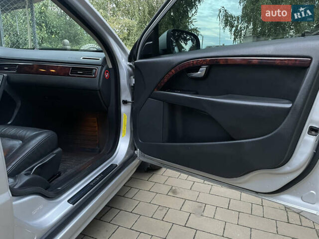 Серый Вольво С80, объемом двигателя 3.2 л и пробегом 230 тыс. км за 9500 $, фото 13 на Automoto.ua