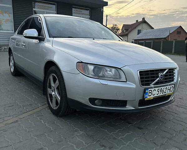 Сірий Вольво S80, об'ємом двигуна 2.52 л та пробігом 256 тис. км за 5900 $, фото 2 на Automoto.ua