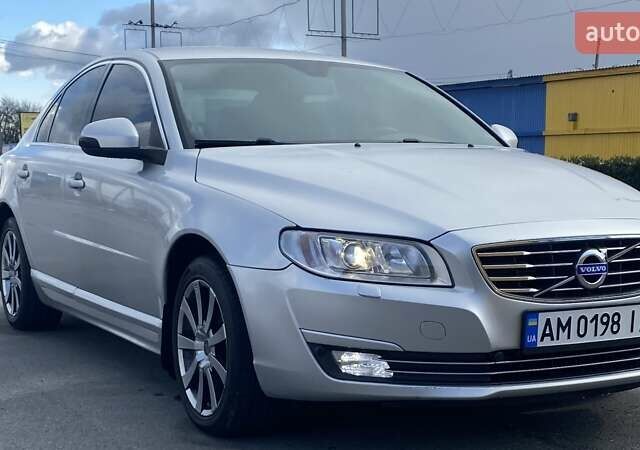 Сірий Вольво S80, об'ємом двигуна 3.2 л та пробігом 369 тис. км за 7500 $, фото 5 на Automoto.ua