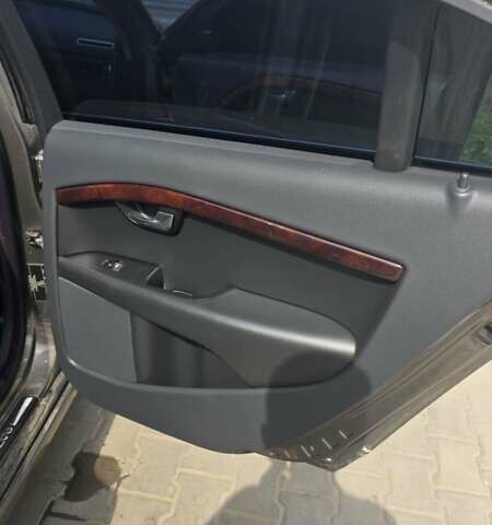 Серый Вольво С80, объемом двигателя 2.5 л и пробегом 374 тыс. км за 9500 $, фото 10 на Automoto.ua