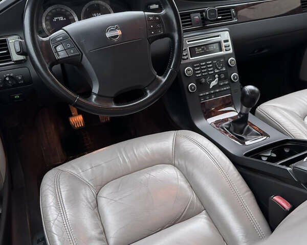 Серый Вольво С80, объемом двигателя 2 л и пробегом 307 тыс. км за 8500 $, фото 20 на Automoto.ua