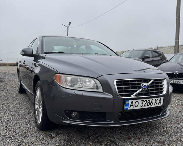 Серый Вольво С80, объемом двигателя 2 л и пробегом 307 тыс. км за 8500 $, фото 3 на Automoto.ua