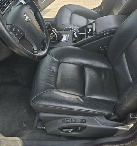 Серый Вольво С80, объемом двигателя 2.5 л и пробегом 374 тыс. км за 9500 $, фото 17 на Automoto.ua