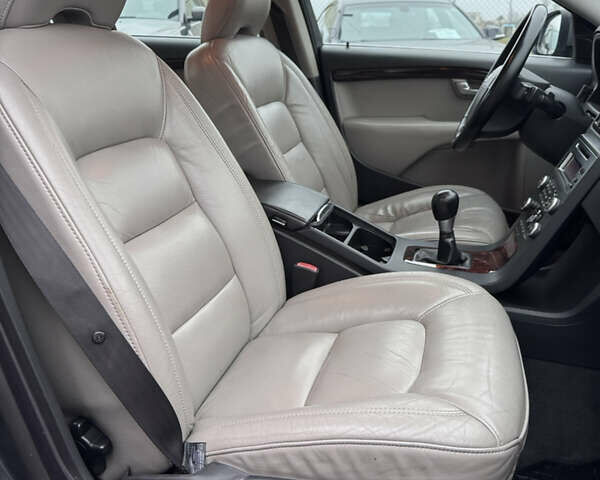 Серый Вольво С80, объемом двигателя 2 л и пробегом 307 тыс. км за 8500 $, фото 28 на Automoto.ua