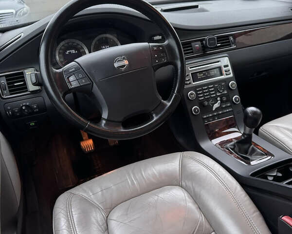 Серый Вольво С80, объемом двигателя 2 л и пробегом 307 тыс. км за 8500 $, фото 19 на Automoto.ua