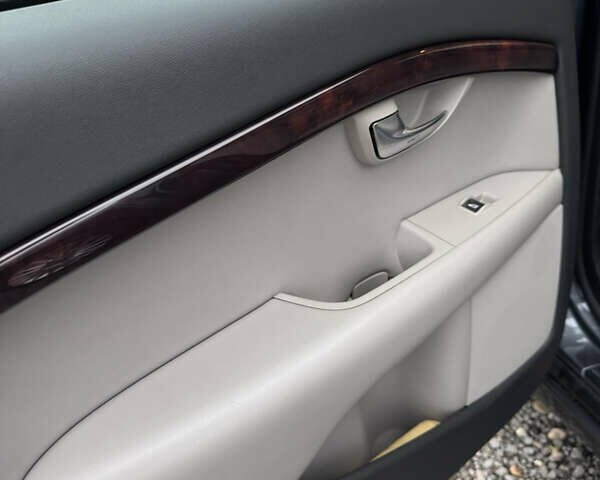 Серый Вольво С80, объемом двигателя 2 л и пробегом 307 тыс. км за 8500 $, фото 17 на Automoto.ua