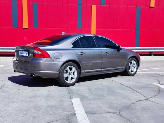 Серый Вольво С80, объемом двигателя 3 л и пробегом 219 тыс. км за 6490 $, фото 7 на Automoto.ua