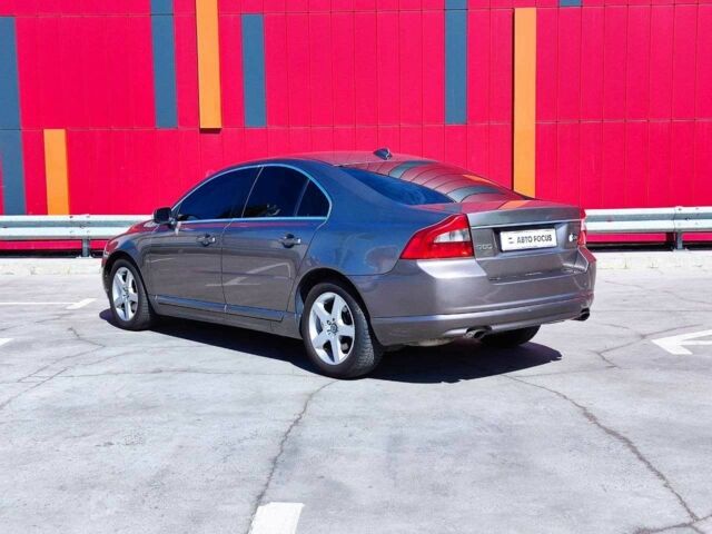 Серый Вольво С80, объемом двигателя 3 л и пробегом 219 тыс. км за 6490 $, фото 4 на Automoto.ua