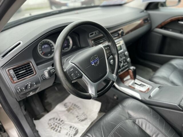 Сірий Вольво S80, об'ємом двигуна 2.5 л та пробігом 207 тис. км за 9700 $, фото 13 на Automoto.ua