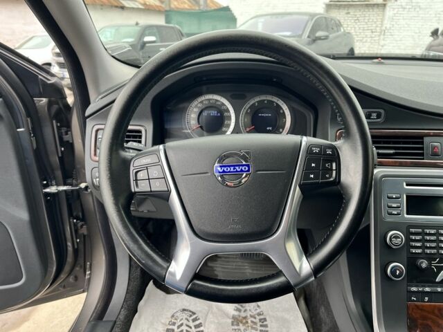 Сірий Вольво S80, об'ємом двигуна 2.5 л та пробігом 207 тис. км за 9700 $, фото 14 на Automoto.ua