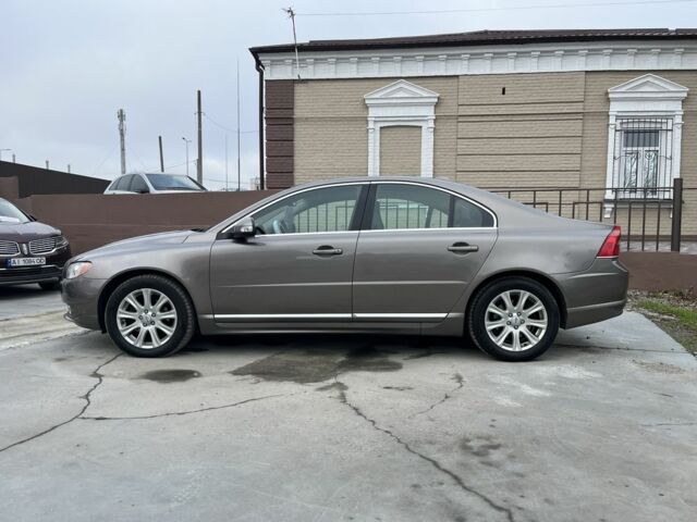 Сірий Вольво S80, об'ємом двигуна 2.5 л та пробігом 207 тис. км за 9700 $, фото 7 на Automoto.ua