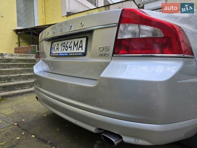 Серый Вольво С80, объемом двигателя 2.4 л и пробегом 206 тыс. км за 10500 $, фото 26 на Automoto.ua
