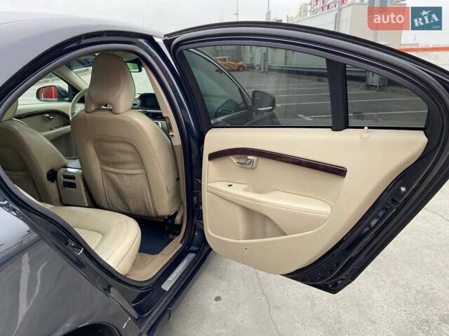 Серый Вольво С80, объемом двигателя 2.95 л и пробегом 150 тыс. км за 13000 $, фото 41 на Automoto.ua