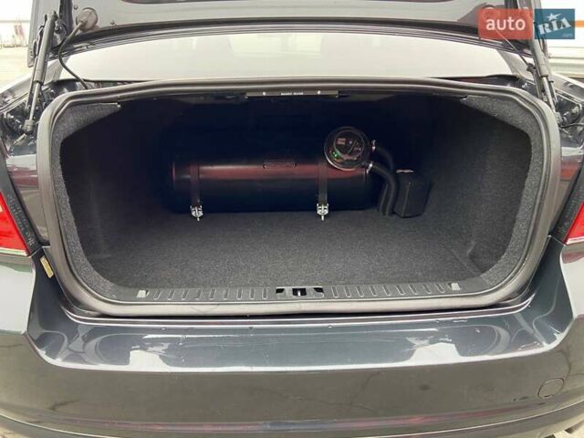 Серый Вольво С80, объемом двигателя 2.95 л и пробегом 150 тыс. км за 13000 $, фото 46 на Automoto.ua