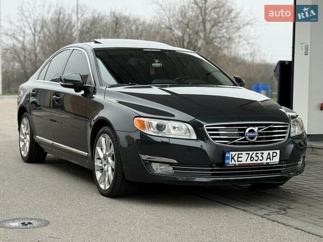 Серый Вольво С80, объемом двигателя 2.4 л и пробегом 106 тыс. км за 17500 $, фото 3 на Automoto.ua