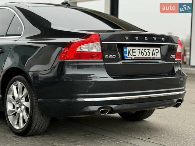 Серый Вольво С80, объемом двигателя 2.4 л и пробегом 106 тыс. км за 17500 $, фото 14 на Automoto.ua