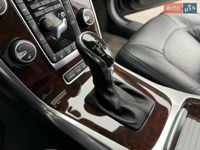 Серый Вольво С80, объемом двигателя 2.4 л и пробегом 106 тыс. км за 17500 $, фото 23 на Automoto.ua
