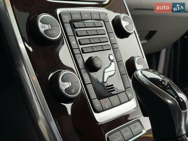 Серый Вольво С80, объемом двигателя 2.4 л и пробегом 106 тыс. км за 17500 $, фото 22 на Automoto.ua