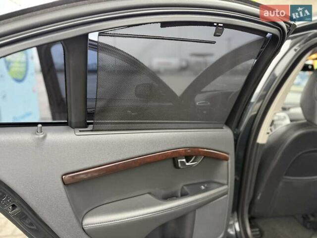 Серый Вольво С80, объемом двигателя 2.4 л и пробегом 106 тыс. км за 17500 $, фото 27 на Automoto.ua