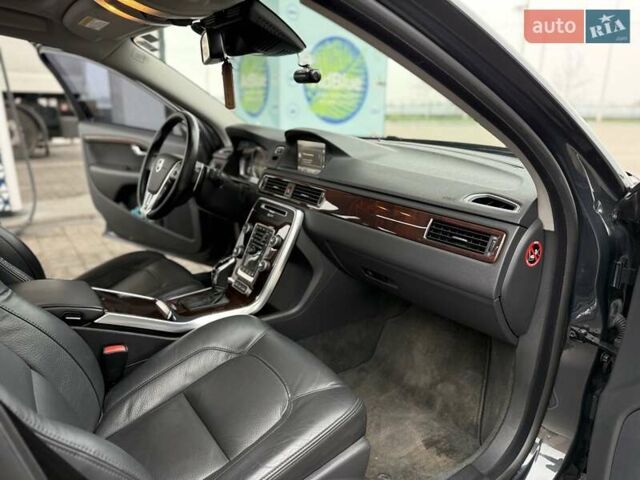 Серый Вольво С80, объемом двигателя 2.4 л и пробегом 106 тыс. км за 17500 $, фото 30 на Automoto.ua