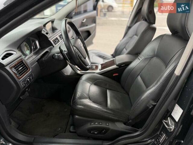 Серый Вольво С80, объемом двигателя 2.4 л и пробегом 106 тыс. км за 17500 $, фото 17 на Automoto.ua