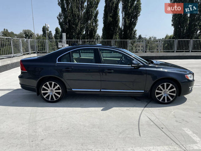Сірий Вольво S80, об'ємом двигуна 2.4 л та пробігом 199 тис. км за 18230 $, фото 3 на Automoto.ua