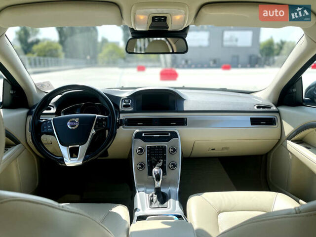 Вольво С80 2014 в Киеве на Automoto.ua Серый Вольво С80, объемом двигателя 2.4 л и пробегом 199 тыс. км за 16461 $, фото 40 на Automoto.ua