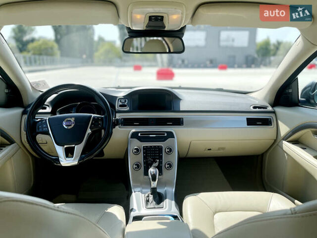 Вольво С80 2014 в Киеве на Automoto.ua Серый Вольво С80, объемом двигателя 2.4 л и пробегом 199 тыс. км за 16461 $, фото 39 на Automoto.ua