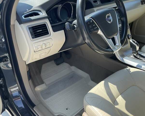 Вольво С80 2014 в Киеве на Automoto.ua Серый Вольво С80, объемом двигателя 2.4 л и пробегом 199 тыс. км за 16461 $, фото 16 на Automoto.ua