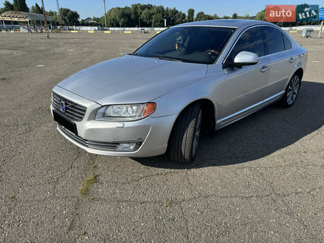Серый Вольво С80, объемом двигателя 2.4 л и пробегом 210 тыс. км за 15900 $, фото 7 на Automoto.ua