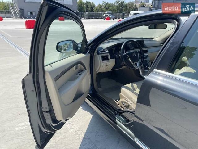 Вольво С80 2014 в Киеве на Automoto.ua Серый Вольво С80, объемом двигателя 2.4 л и пробегом 199 тыс. км за 16461 $, фото 15 на Automoto.ua