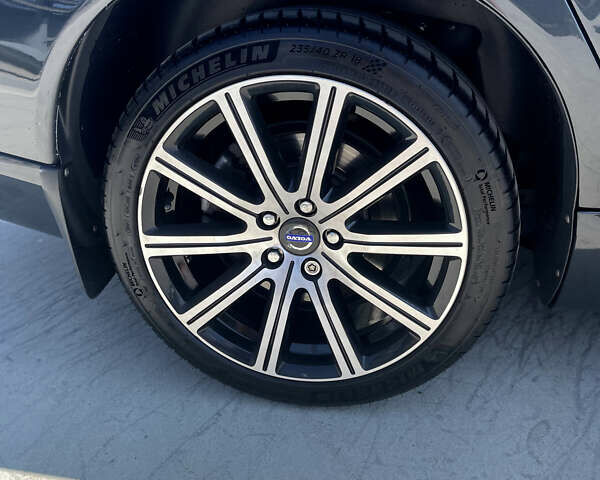 Вольво С80 2014 в Киеве на Automoto.ua Серый Вольво С80, объемом двигателя 2.4 л и пробегом 199 тыс. км за 16461 $, фото 52 на Automoto.ua