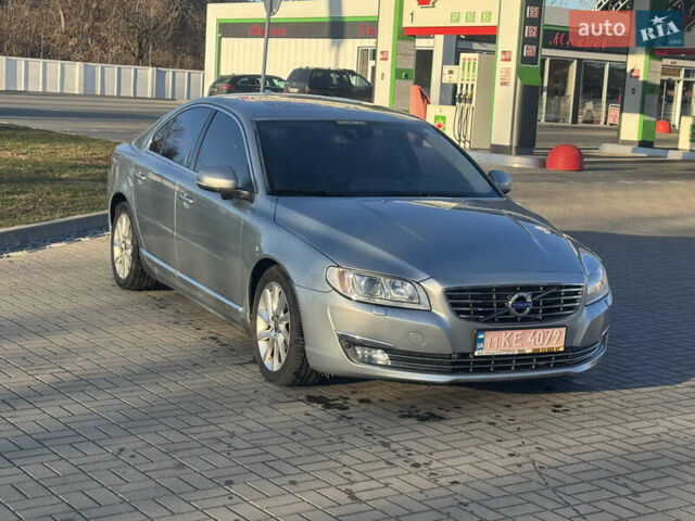 Серый Вольво С80, объемом двигателя 1.6 л и пробегом 175 тыс. км за 14700 $, фото 4 на Automoto.ua