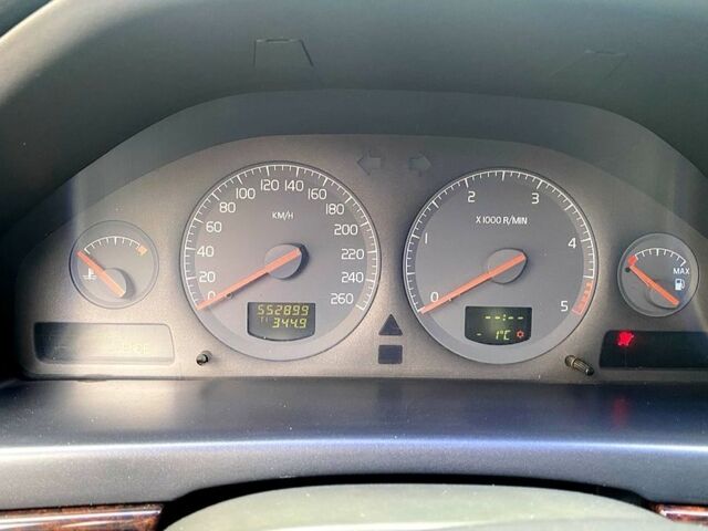 Синій Вольво S80, об'ємом двигуна 2.5 л та пробігом 552 тис. км за 1135 $, фото 7 на Automoto.ua