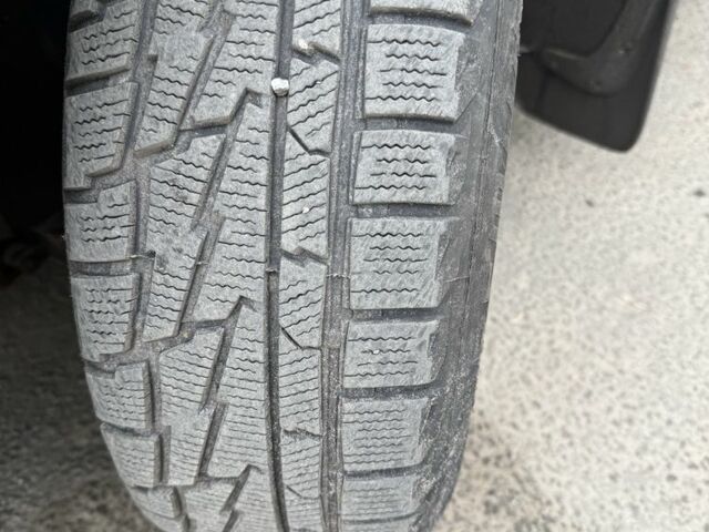 Синій Вольво S80, об'ємом двигуна 2.5 л та пробігом 200 тис. км за 1150 $, фото 5 на Automoto.ua