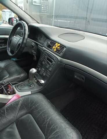 Синій Вольво S80, об'ємом двигуна 2 л та пробігом 340 тис. км за 3300 $, фото 3 на Automoto.ua