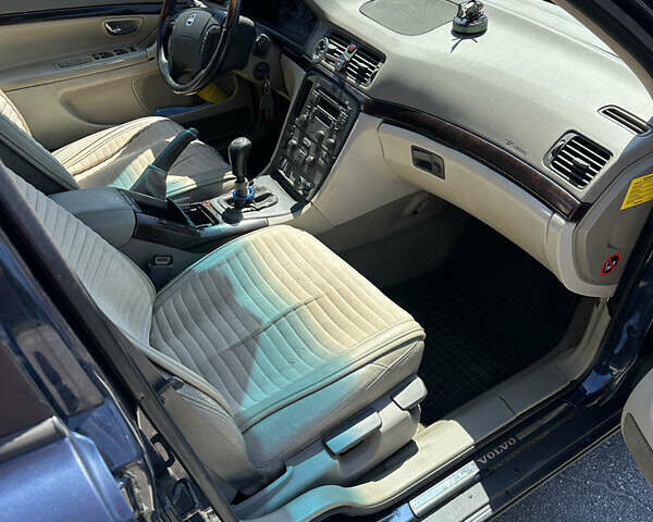 Вольво С80 2001 в Полтаве на Automoto.ua Синий Вольво С80, объемом двигателя 2.5 л и пробегом 360 тыс. км за 3500 $, фото 14 на Automoto.ua