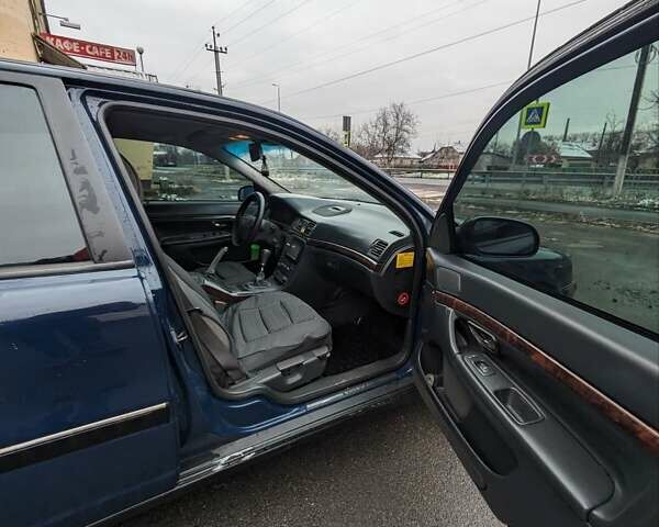 Синий Вольво С80, объемом двигателя 2 л и пробегом 344 тыс. км за 3200 $, фото 7 на Automoto.ua