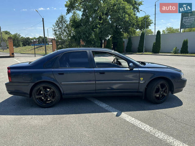 Вольво С80 2001 в Полтаве на Automoto.ua Синий Вольво С80, объемом двигателя 2.5 л и пробегом 360 тыс. км за 3500 $, фото 4 на Automoto.ua